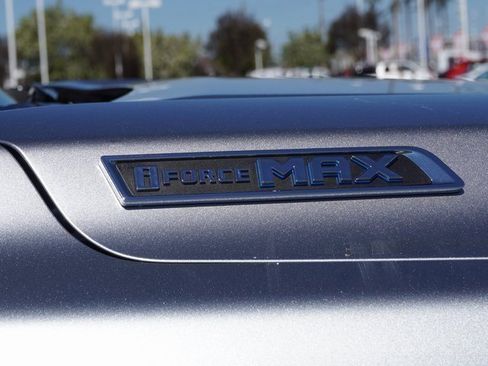 New 2025 Toyota Tundra Limited image 6