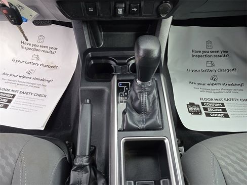 Used 2021 Toyota Tacoma SR5 image 27