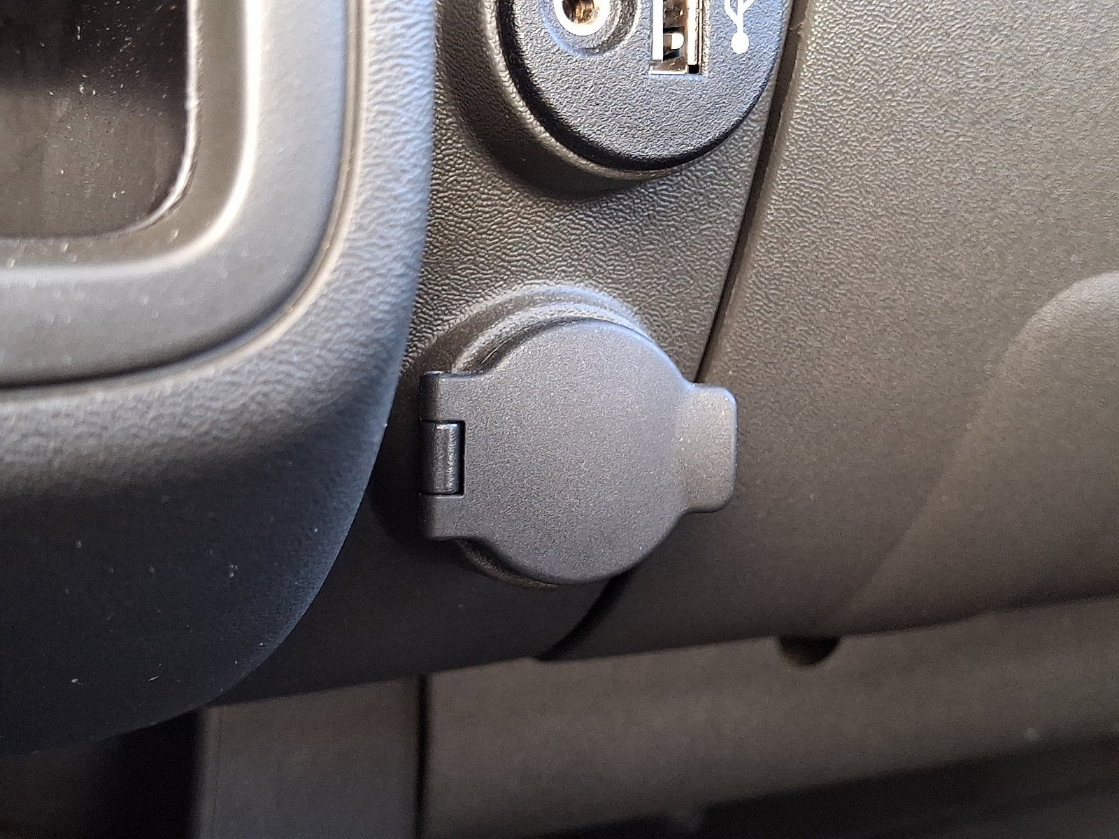 Used 2017 Nissan Frontier S RWD image 24