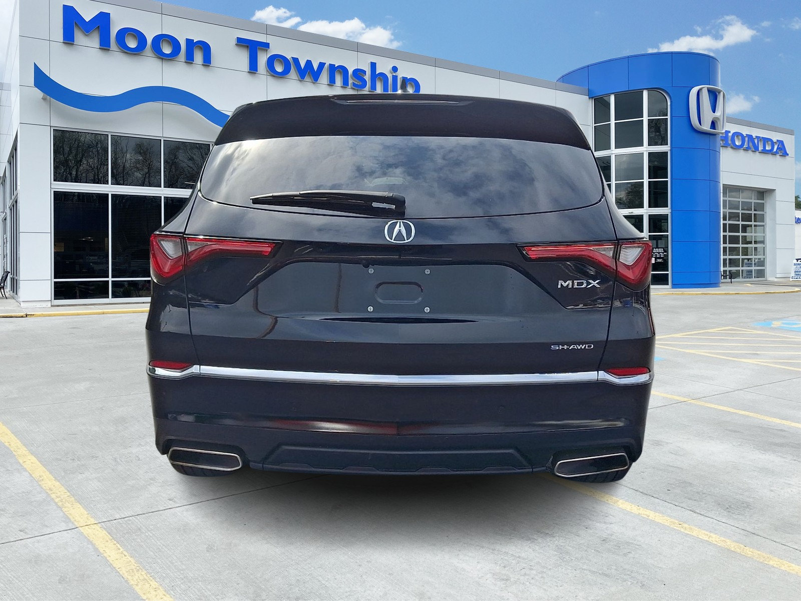 Used 2024 Acura MDX w/ Technology Package AWD/4WD image 5