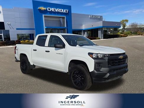 Used 2025 Chevrolet Colorado W/T w/ WT Custom Package image 1