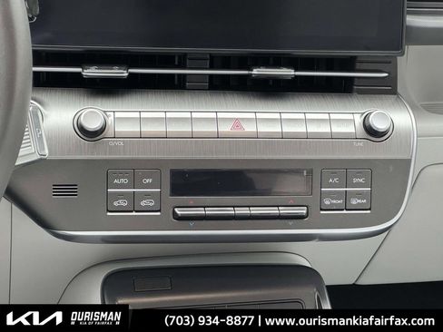 Used 2024 Hyundai Kona SEL w/ Convenience Package image 6