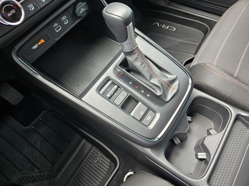 Certified 2025 Honda CR-V Sport image 30