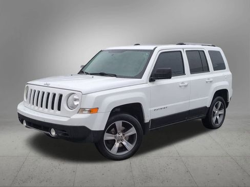 Used 2016 Jeep Patriot High Altitude image 1