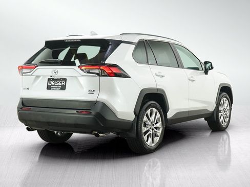 Used 2025 Toyota RAV4 XLE Premium w/ Weather Package AWD/4WD image 5