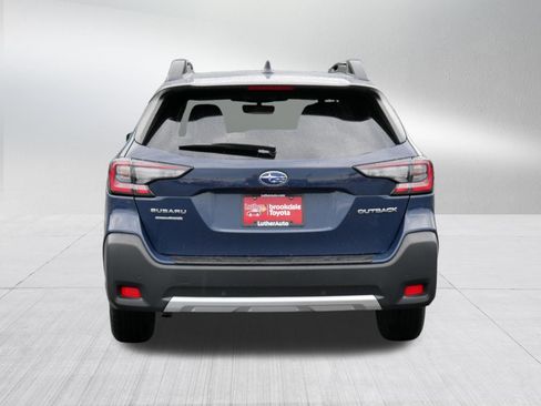 Used 2023 Subaru Outback Limited AWD/4WD image 6
