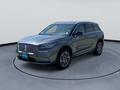 Used 2022 Lincoln Corsair FWD w/ Equipment Group 101A image 2