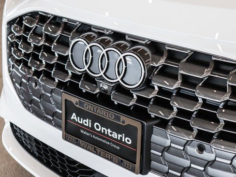 New 2025 Audi Q5 Premium image 29