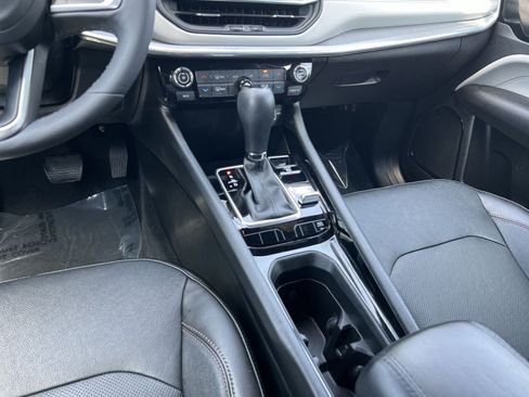 Used 2023 Jeep Compass Limited AWD/4WD image 22