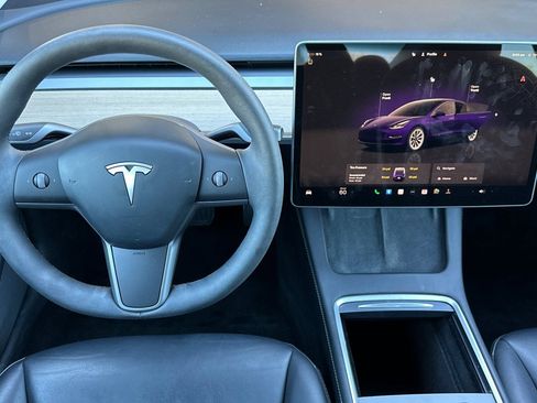 Used 2023 Tesla Model 3 Standard Range RWD image 10