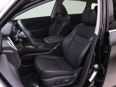 Used 2023 Nissan Murano Platinum w/ Cargo Package image 4