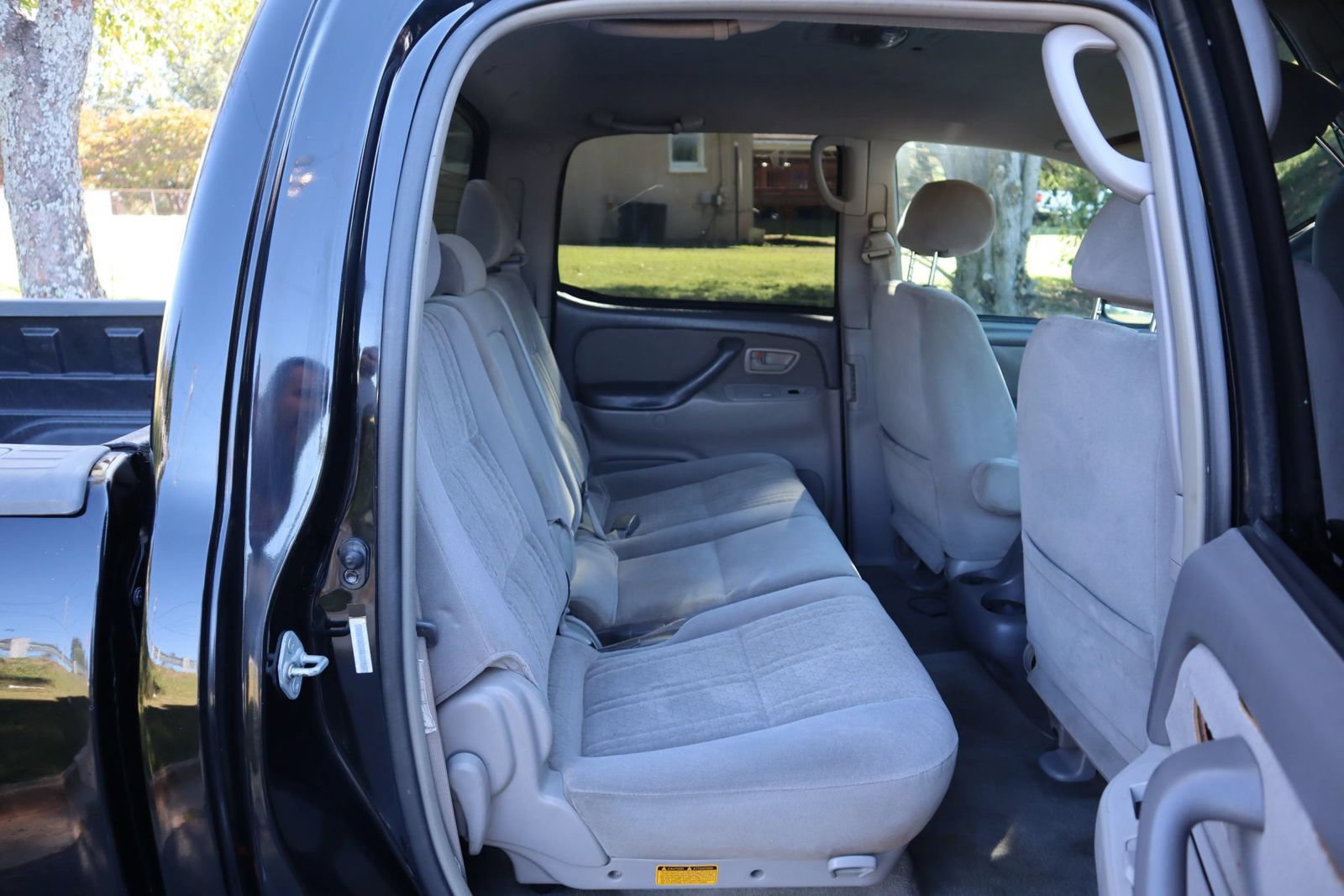 Used 2004 Toyota Tundra SR5 w/ Towing Pkg RWD image 19