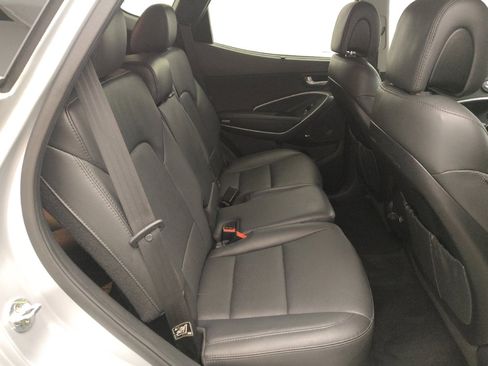 Used 2018 Hyundai Santa Fe Sport image 19