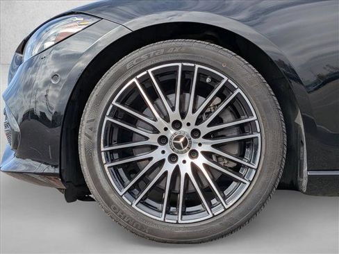 Used 2024 Mercedes-Benz C 300 4MATIC Sedan image 24