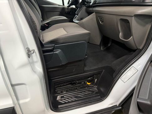 Used 2023 Ford Transit 350 XLT image 55