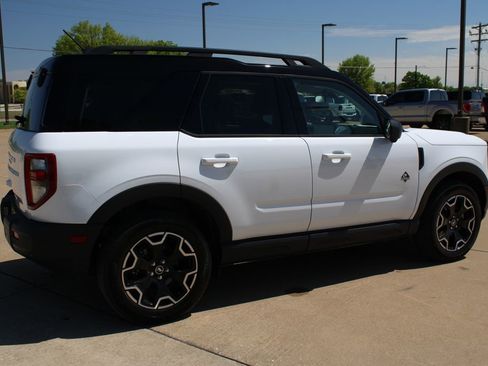 Used 2025 Ford Bronco Sport Outer Banks w/ Outer Banks Tech Package+ AWD/4WD image 5