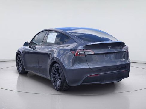 Used 2023 Tesla Model Y Performance AWD/4WD image 6