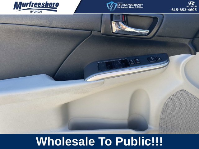 Used 2013 Toyota Camry LE FWD image 26