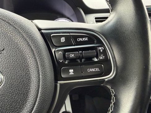 Used 2019 Kia Niro LX image 15