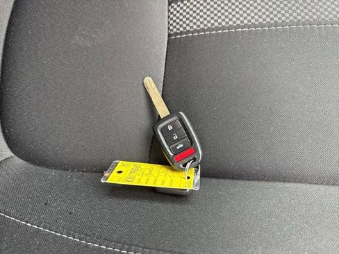 Used 2019 Honda Civic LX image 30