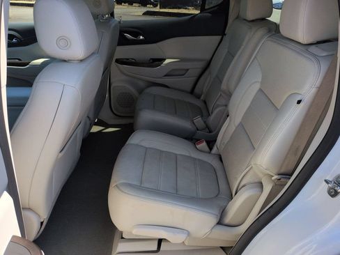 Used 2023 GMC Acadia Denali AWD/4WD image 24