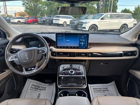 Used 2021 Lincoln Nautilus Reserve w/ Equipment Group 201A AWD/4WD image 2