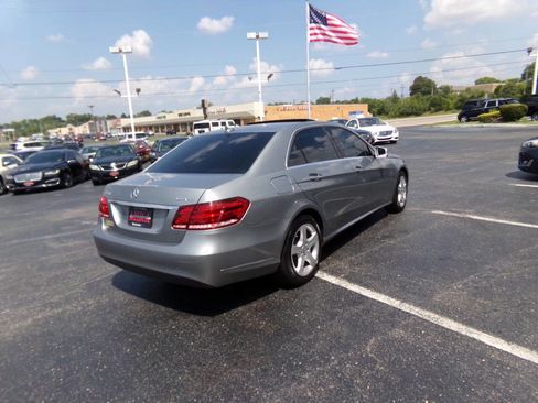Used 2015 Mercedes-Benz E 350 4MATIC Sedan image 7