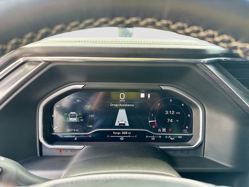 Used 2023 GMC Sierra 1500 Denali Ultimate image 15