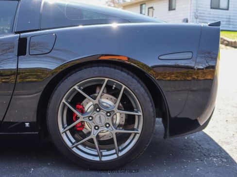 Used 2008 Chevrolet Corvette Coupe w/ Preferred Equipment Group image 5