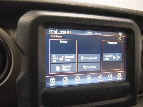 Used 2020 Jeep Wrangler Unlimited Sport image 4