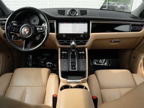 Used 2022 Porsche Macan S AWD/4WD image 8