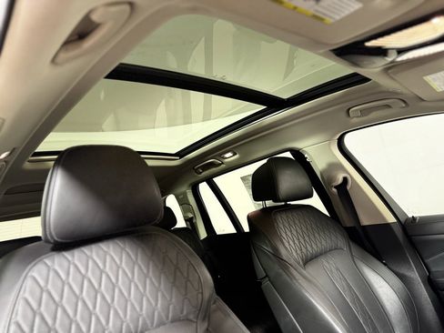 Used 2023 BMW X7 xDrive40i image 10