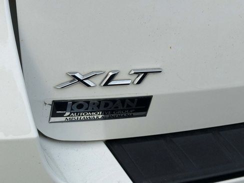 Used 2020 Ford Explorer XLT w/ Equipment Group 202A AWD/4WD image 11