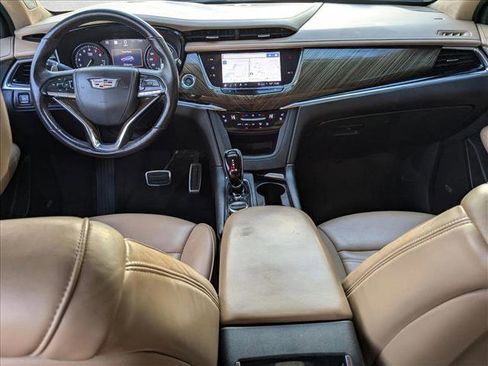 Used 2022 Cadillac XT6 Sport w/ Platinum Package image 16