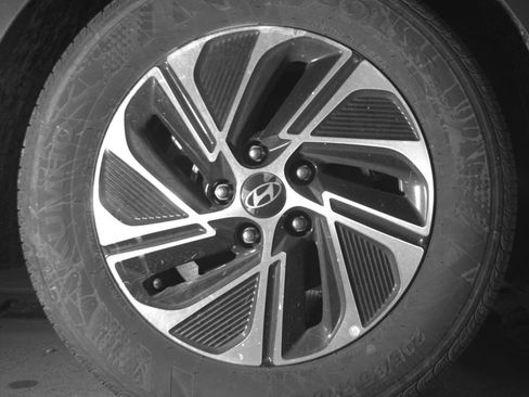 Used 2026 Hyundai Sonata Blue FWD image 18