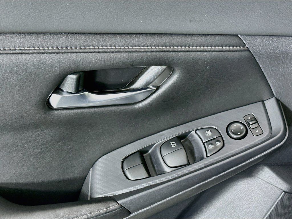Used 2022 Nissan Sentra S FWD image 17