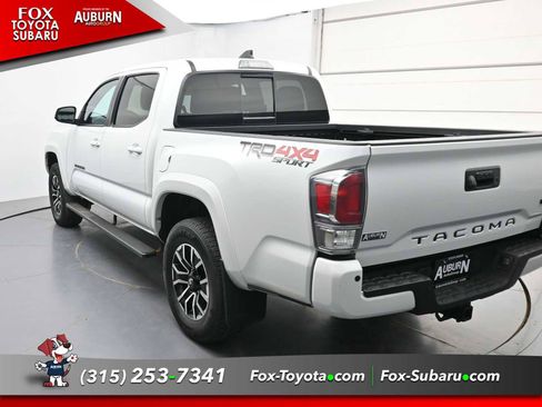Used 2023 Toyota Tacoma TRD Sport w/ TRD Premium Sport Package AWD/4WD image 14