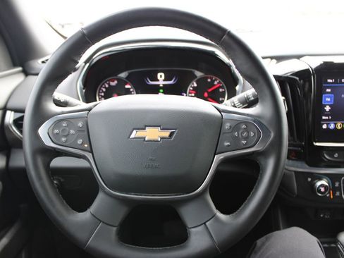Used 2023 Chevrolet Traverse Premier AWD/4WD image 36