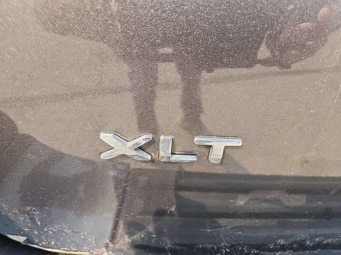 Used 2016 Ford Expedition EL XLT w/ Equipment Group 202A AWD/4WD image 42