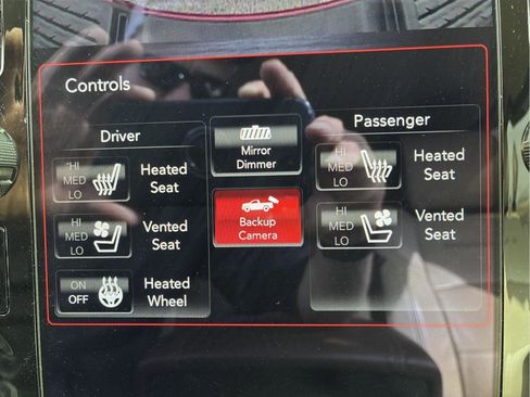 Used 2021 RAM 2500 Laramie AWD/4WD image 26