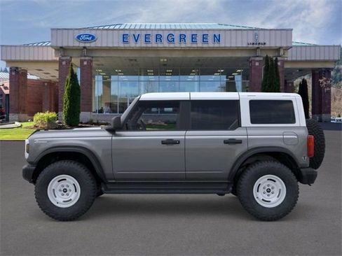 New 2025 Ford Bronco Heritage Edition image 3
