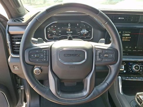 Used 2025 GMC Sierra 1500 Denali Ultimate AWD/4WD image 15
