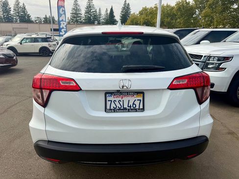 Used 2016 Honda HR-V EX image 5