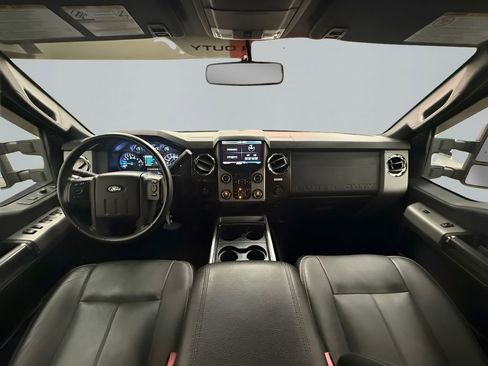 Used 2016 Ford F250 Lariat w/ Lariat Interior Package AWD/4WD image 16