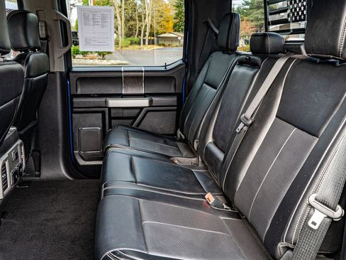 Used 2020 Ford F250 Lariat image 13