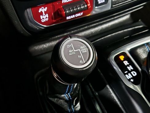 Used 2022 Jeep Wrangler Unlimited Rubicon 4xe w/ Cold Weather Group AWD/4WD image 43