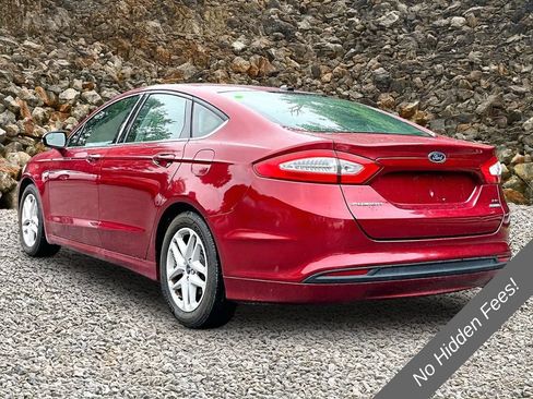 Used 2014 Ford Fusion SE FWD image 11