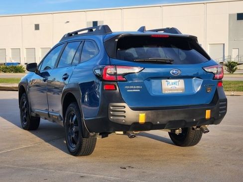 Used 2023 Subaru Outback Wilderness image 7