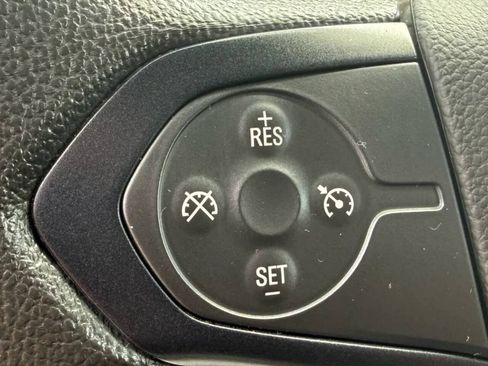 Used 2017 Chevrolet Silverado 1500 W/T AWD/4WD image 13