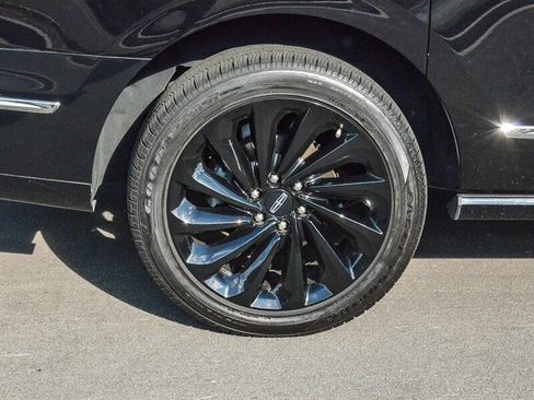 Used 2021 Lincoln Navigator L Reserve image 14